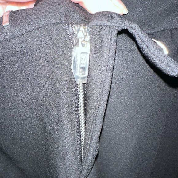 Zadig & Voltaire | Prune Crepe Pants Size 40 / Large in Black - Picture 9 of 15